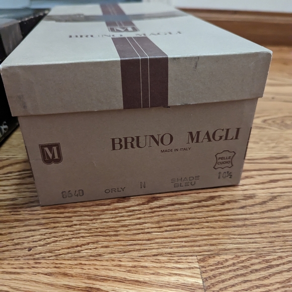 Bruno Magli Men's Loafers - Picture 5 of 5